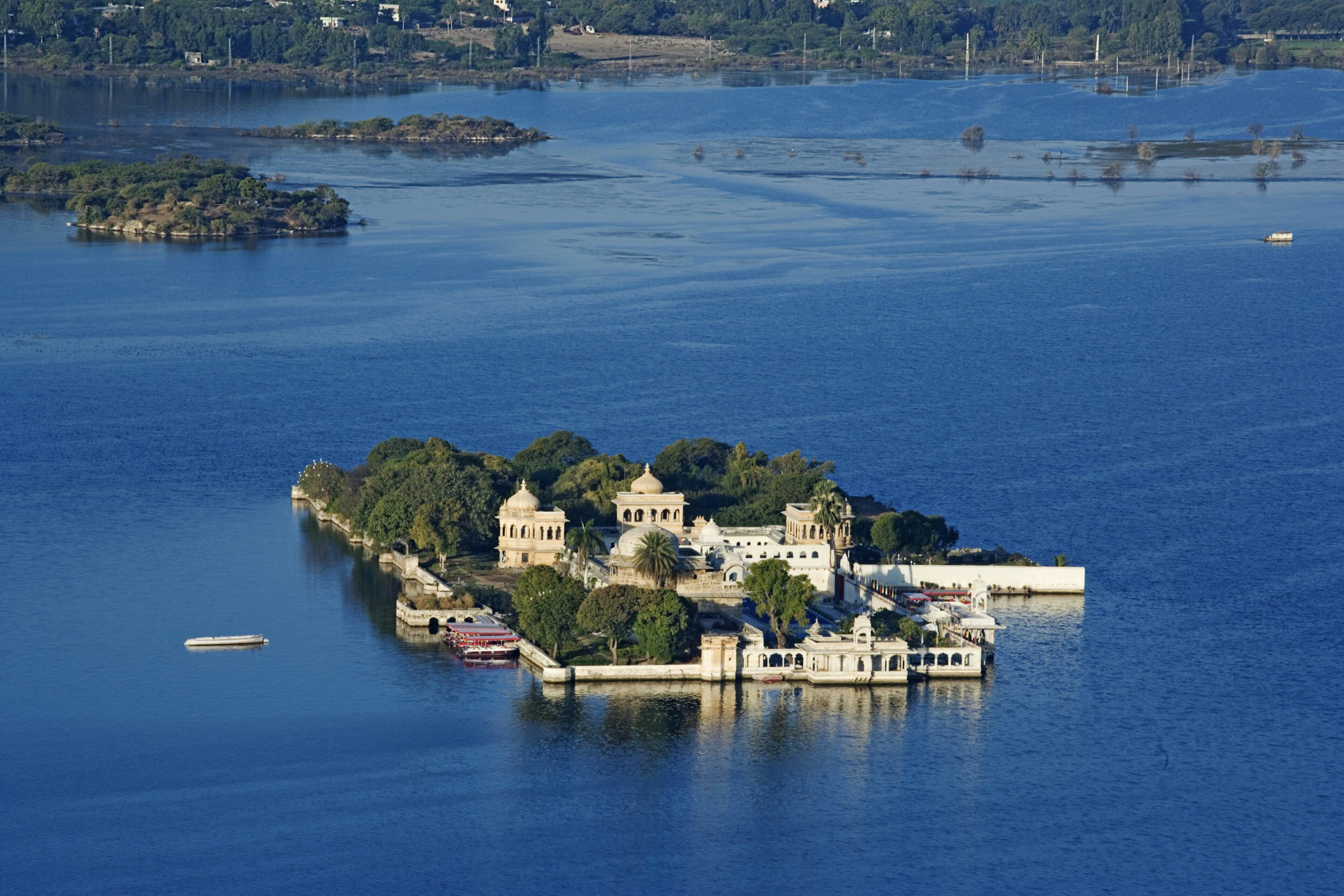 udaipur tourist story