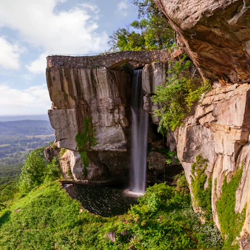 Lover's Leap Waterfall, Lookout Mountain, Georgia, America