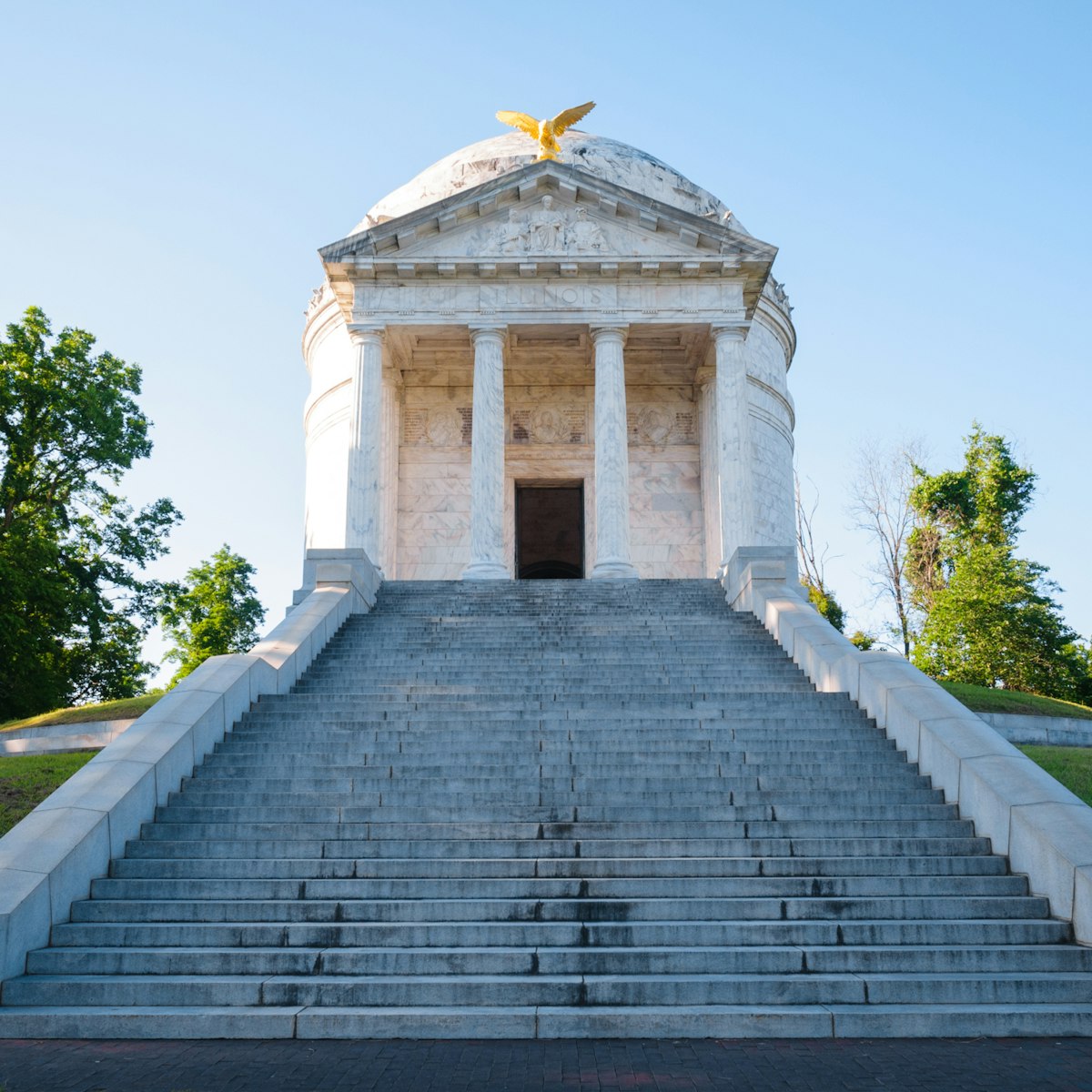 Vicksburg National Military Park; Shutterstock ID 305930666; Your name (First / Last): Lauren Keith; GL account no.: 65050; Netsuite department name: Content Asset; Full Product or Project name including edition: Guides Project Eastern USA