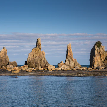 A natural formation of Hashigui Iwa rock, Kushimoto town, Wakayama, Japan; Shutterstock ID 635896211; Your name (First / Last): Laura Crawford; GL account no.: 65050; Netsuite department name: Online Editorial; Full Product or Project name including edition: Kii Peninsula page online images for BiT