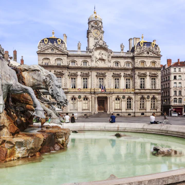 The Terreaux square with fountain in Lyon city, France; Shutterstock ID 281818262; Your name (First / Last): Daniel Fahey; GL account no.: 65050; Netsuite department name: Online Editorial; Full Product or Project name including edition: Lyon BiT
