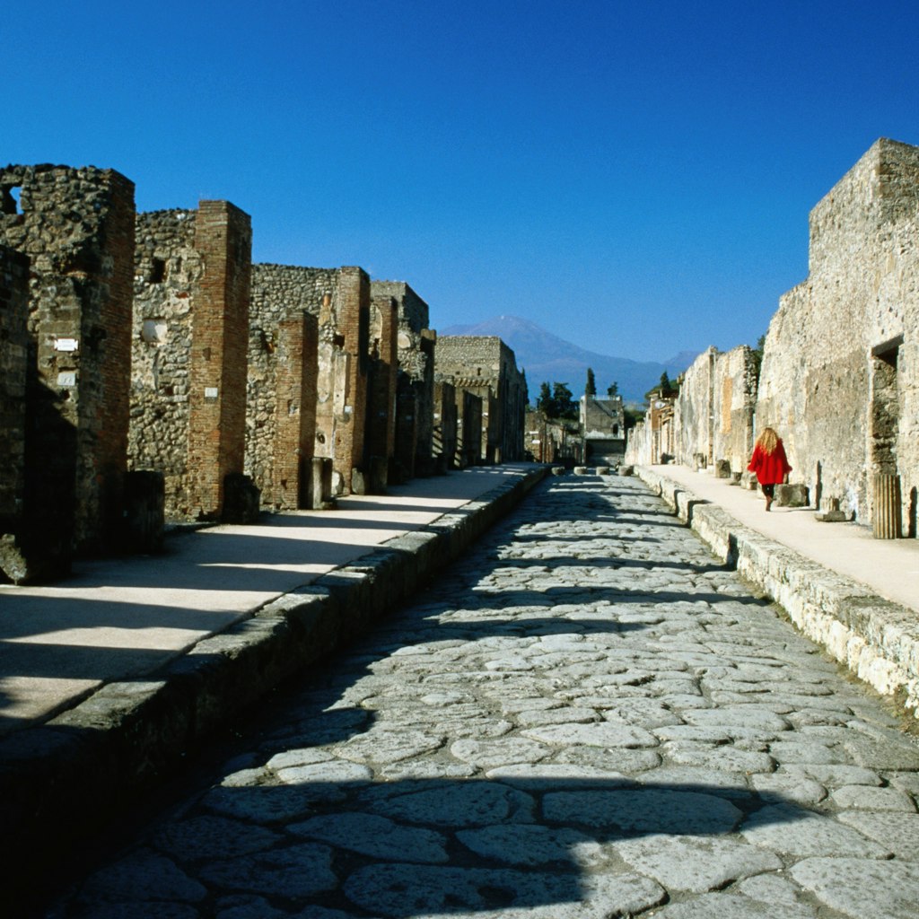 A street in Pompeii leading towards Vesuvius (Vesuvio) - Pompeii, Campania