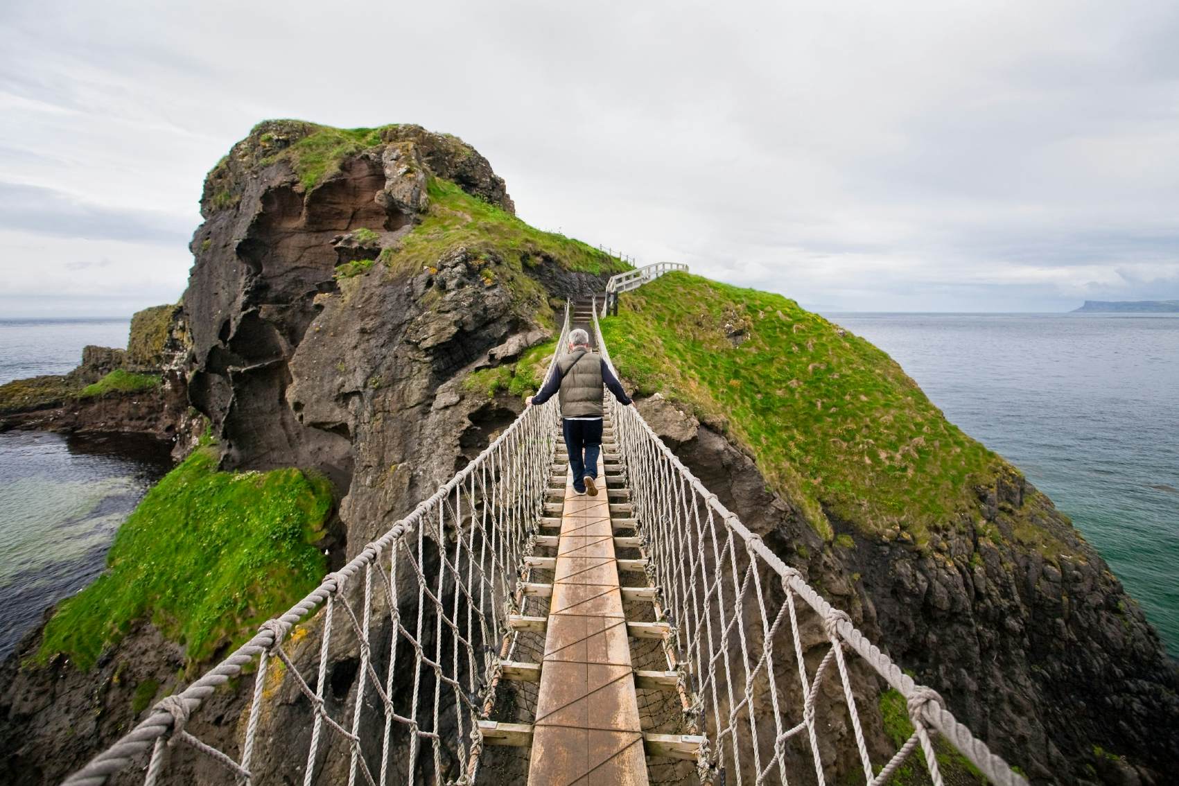 Carrick-a-Rede Rope Bridge - Ballintoy - Discover Northern Ireland