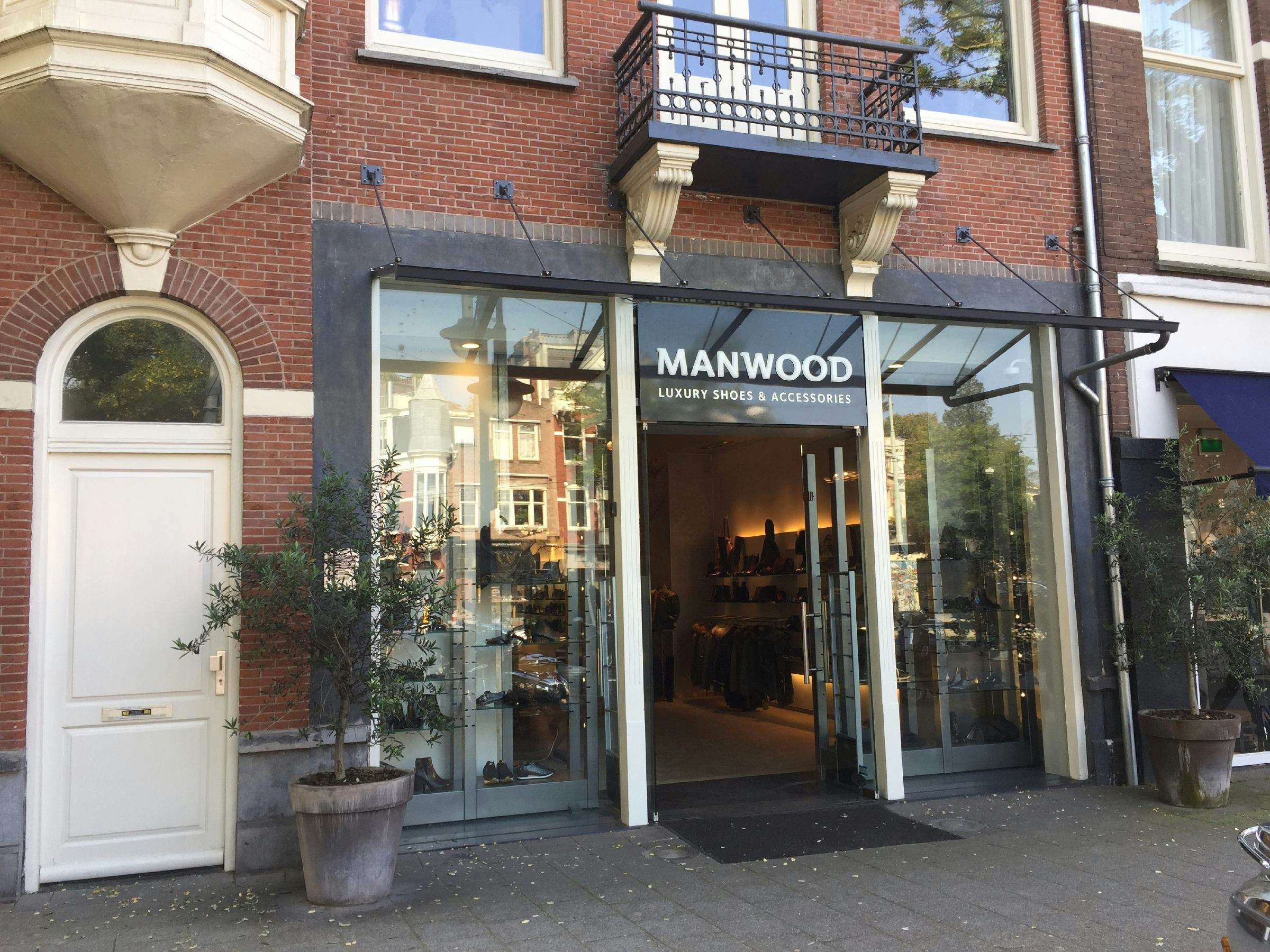 manwood shoes price