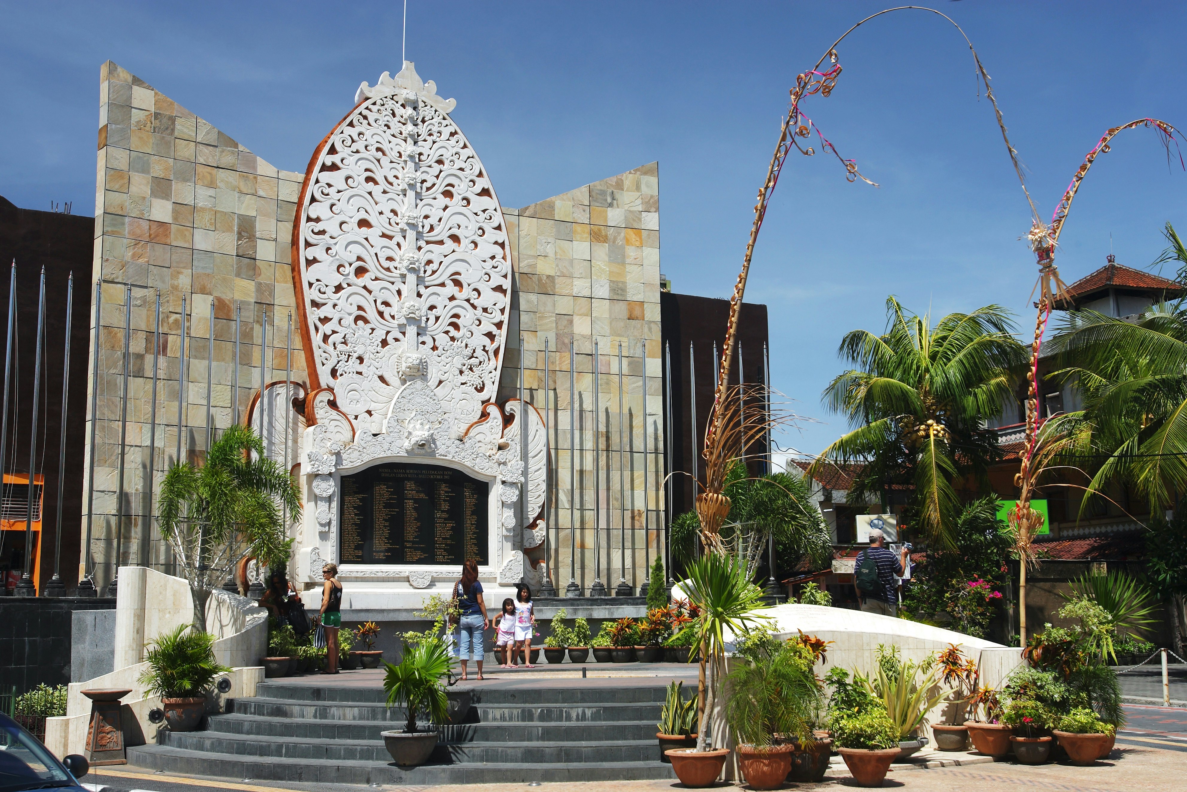 Plaque commemorating the people killed in the Bali bombings in 2002.