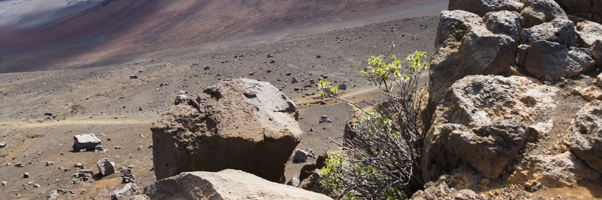 View of the crater from the Sliding Sands Trail, Haleakala National Park.