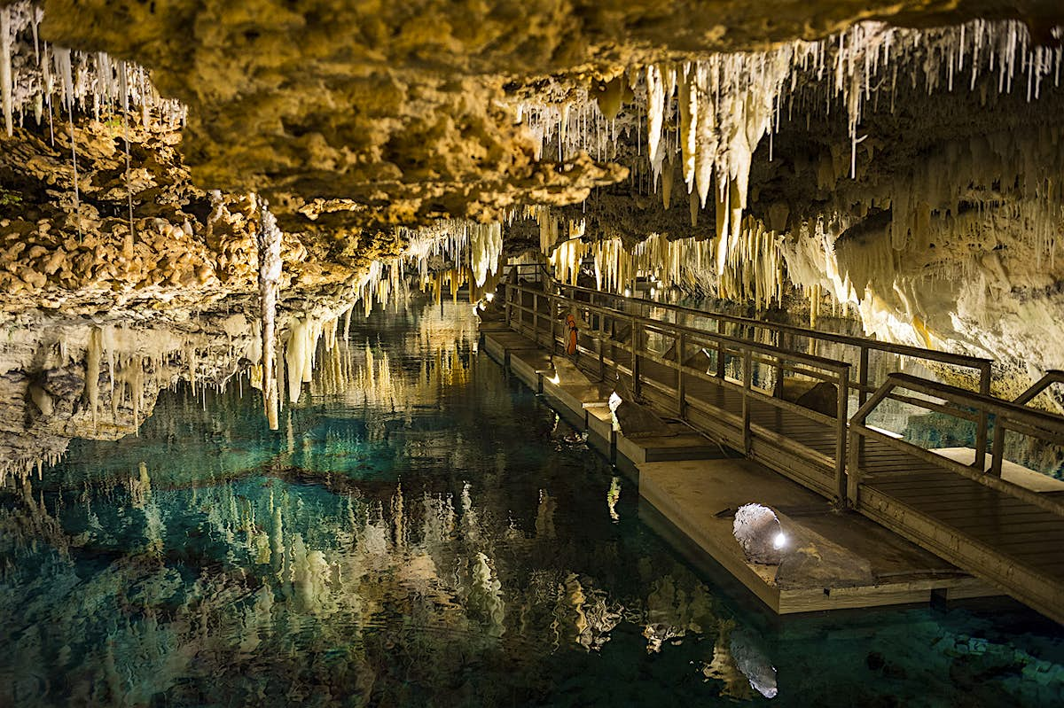 Crystal Cave & Fantasy Cave | Smith's & Hamilton Parishes, Bermuda ...