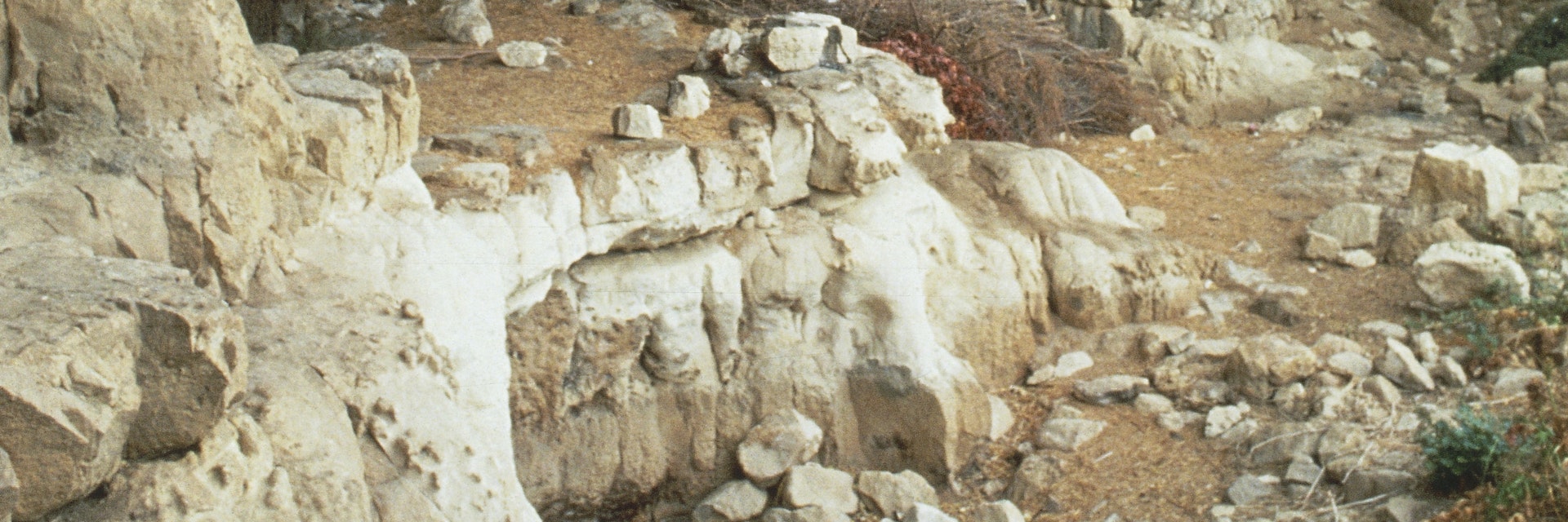 Italy, Sicily, Iblei Mountains, Cava d'Ispica, Troglodyte caves