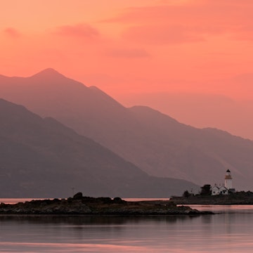 Islay ornsey lighthouse at dawn
