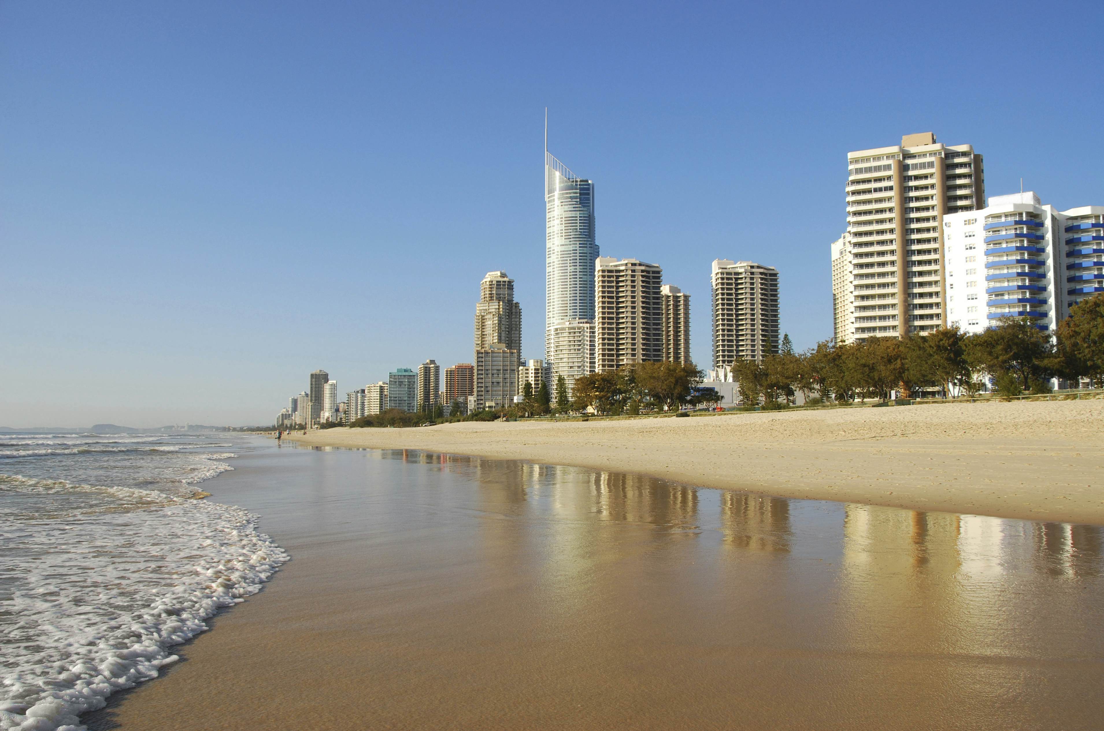 Surfers Paradise: Surf Lesson on the Gold Coast