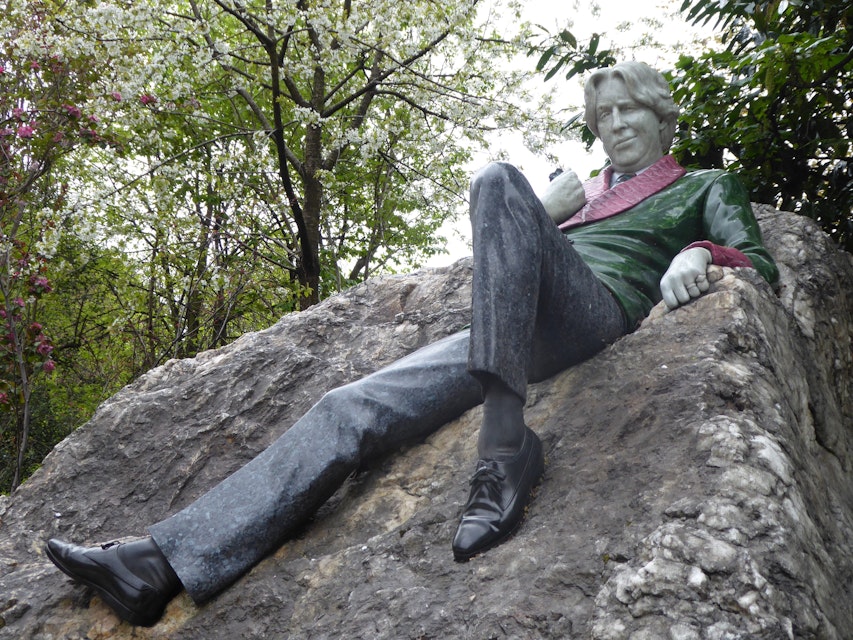 Merrion Square's statue of Oscar Wilde, complete with smirk and smoking jacket