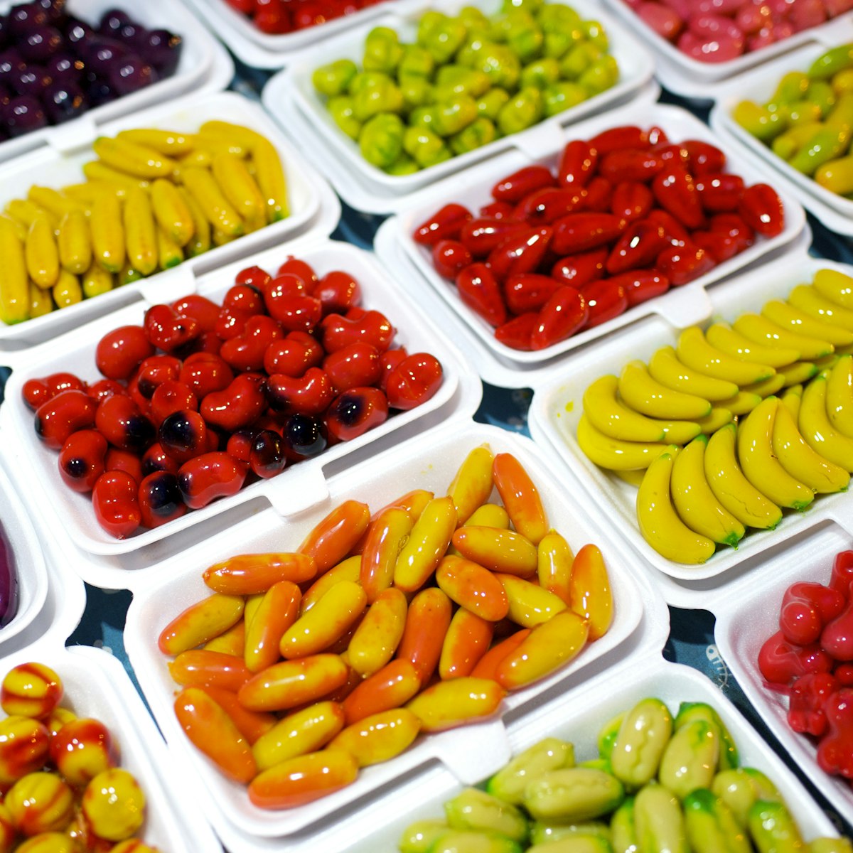 Sweet stall, Sunday walking street market.