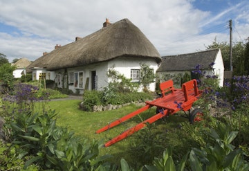 Thatched cottages, shops and restaurants.
