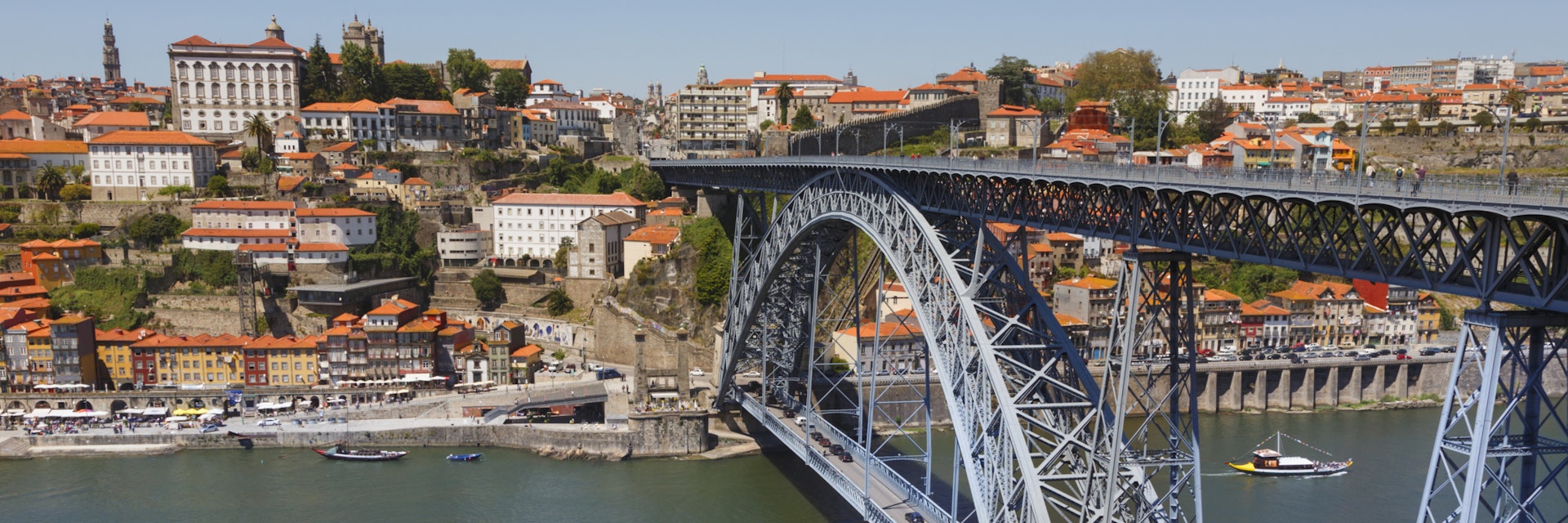 Dom Luis I bridge, Porto, Portugal.