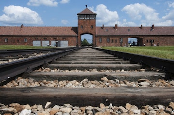 Gate of Death, Auschwitz II ? Birkenau