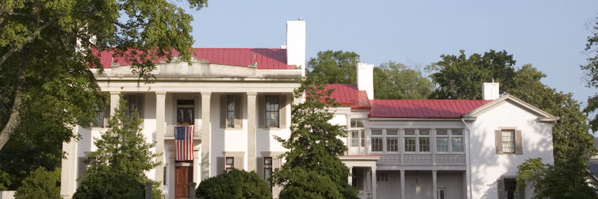 45 Unique things to do in Nashville Experiences You Won't Find Anywhere Else - Walk Through Time at the Belle Meade Plantation