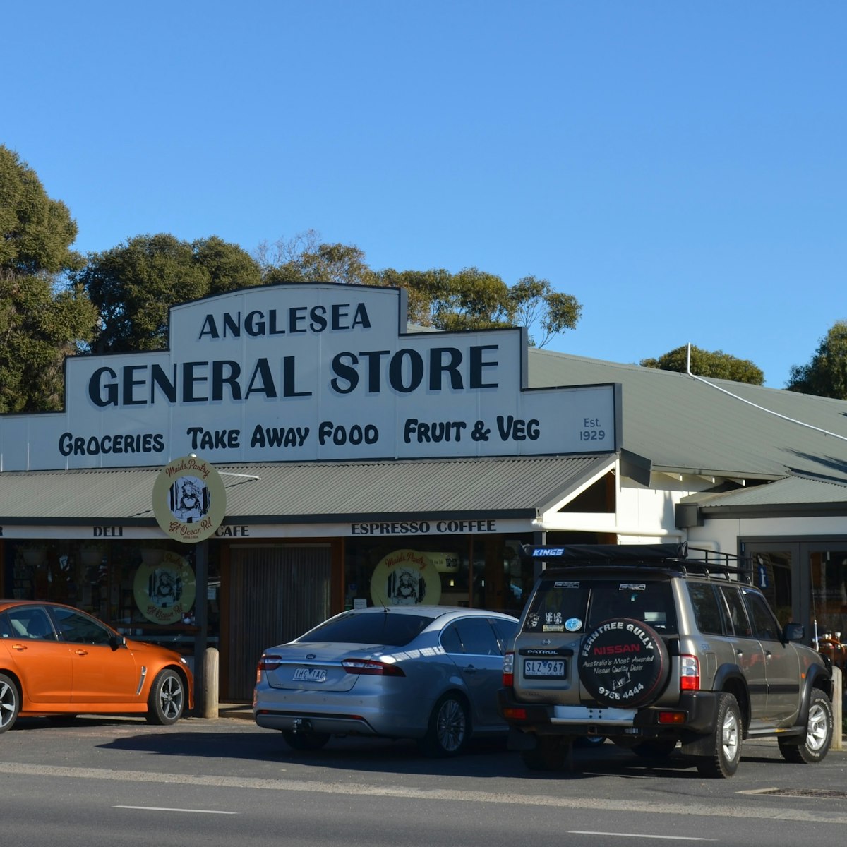 Exterior of Maids Pantry (General Store) in Anglesea.