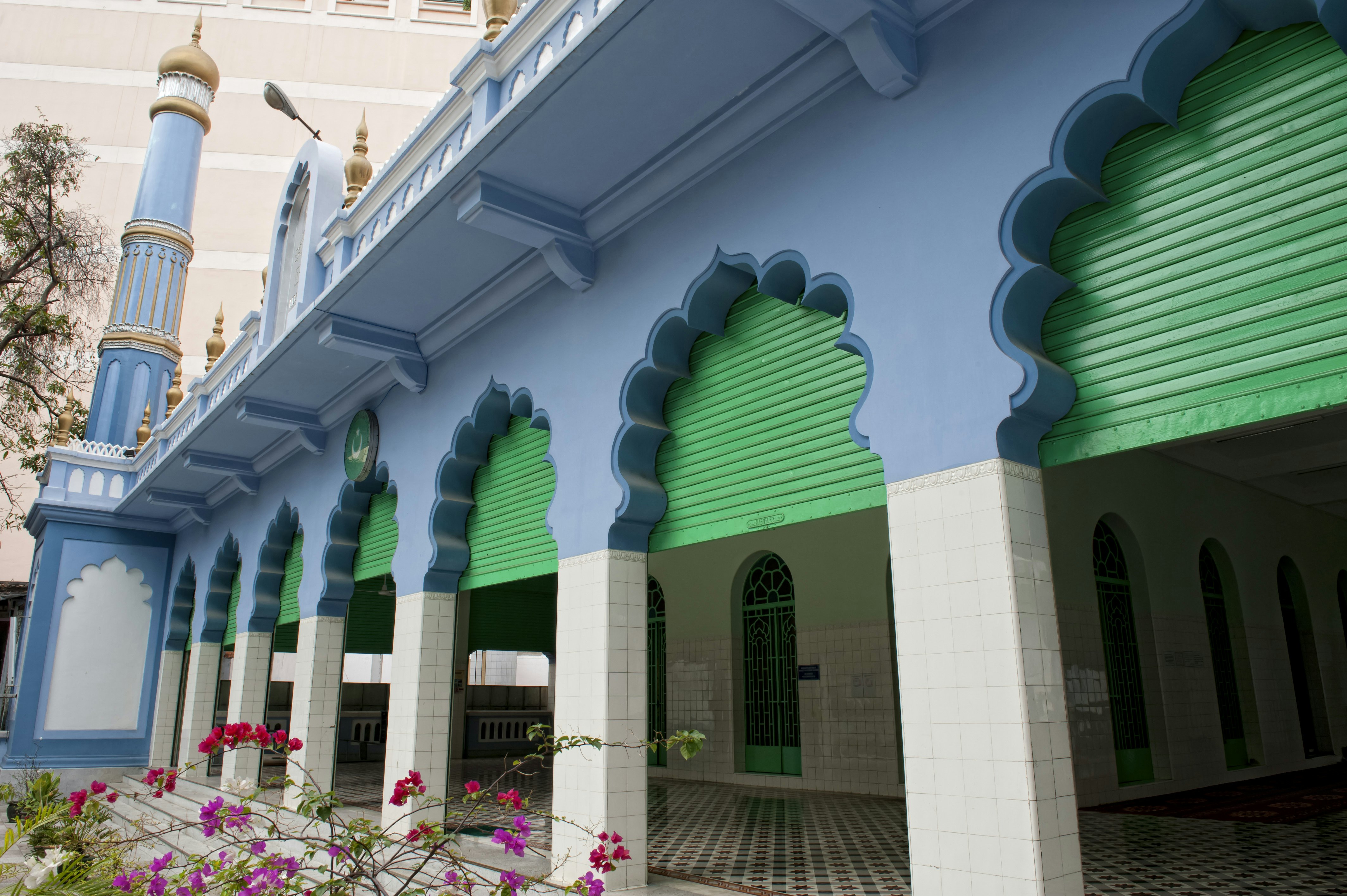 Central Mosque in District 1.