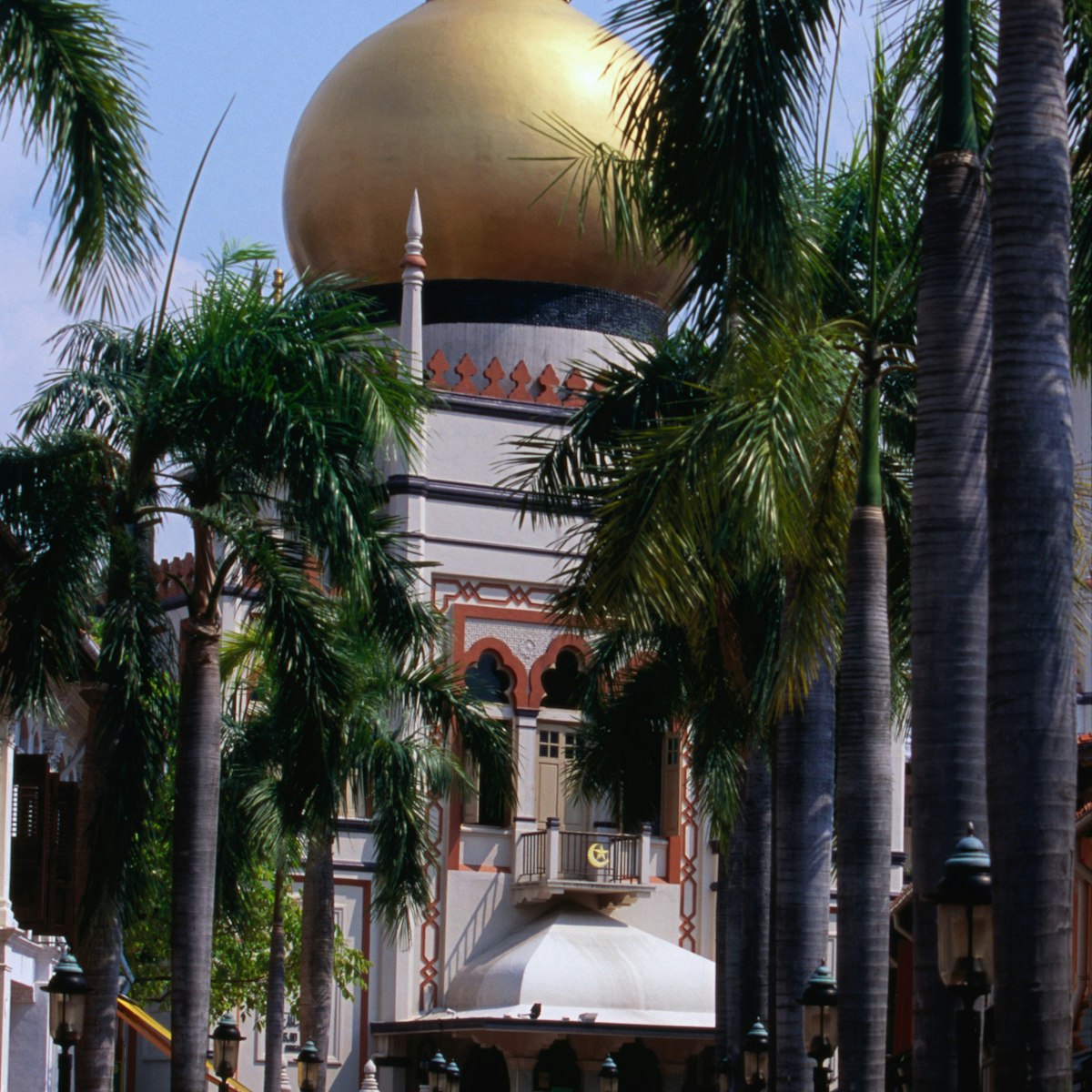 Sultan Mosque at Bussorrah St.