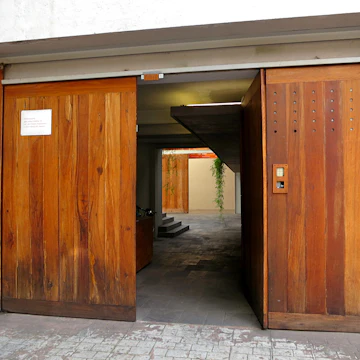 Kurimanzutto Gallery