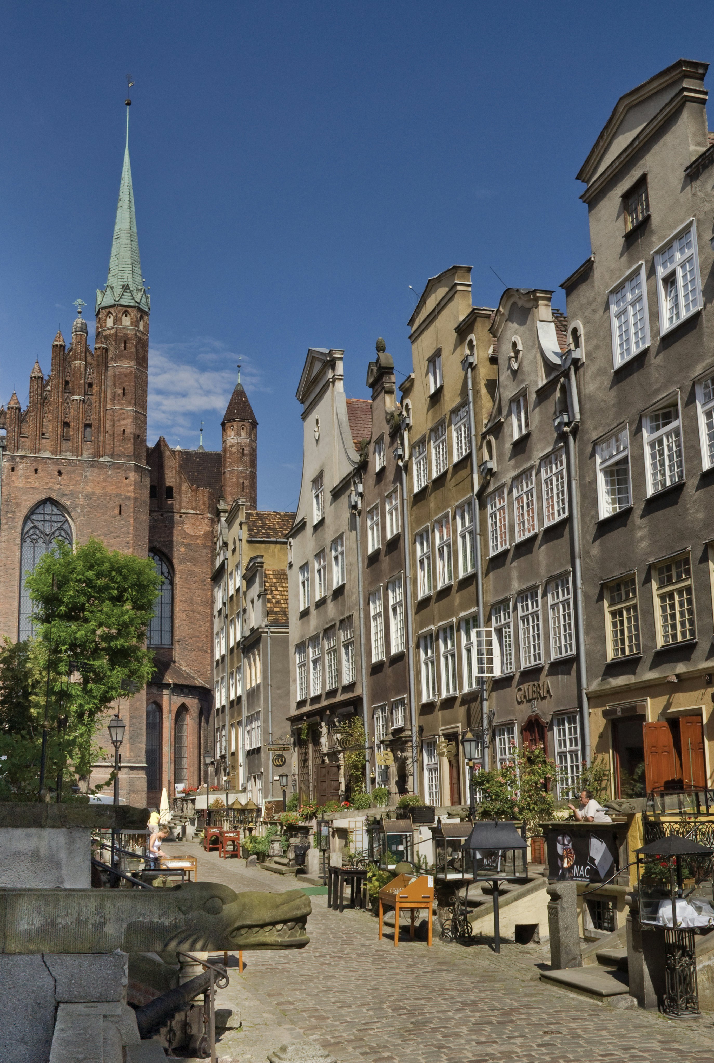 ulica Mariacka (St Mary Street).