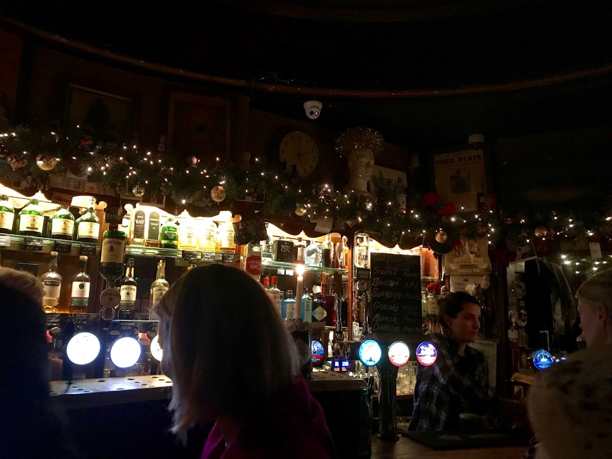 The dark and cosy Oval bar.
