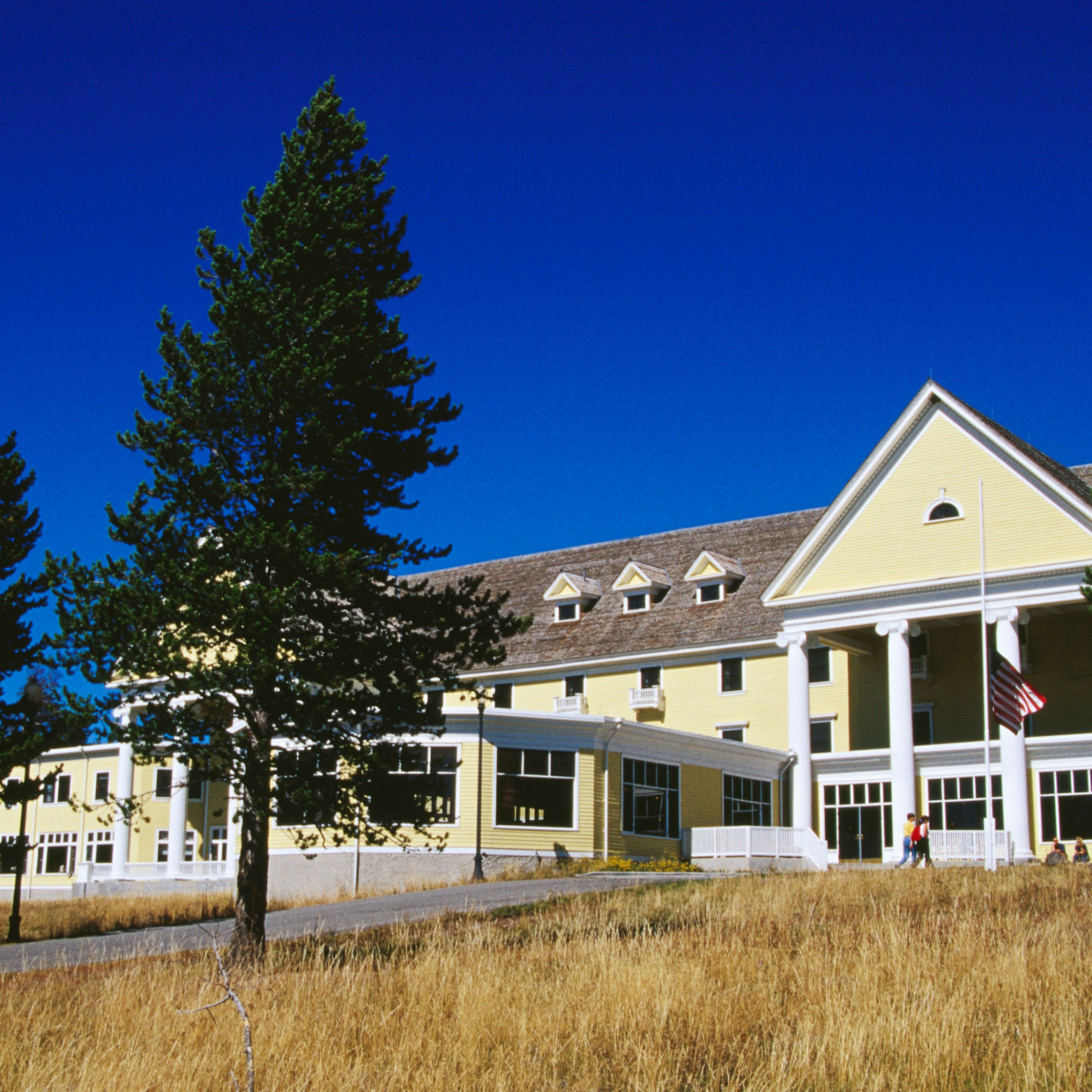 Lake Yellowstone Hotel.