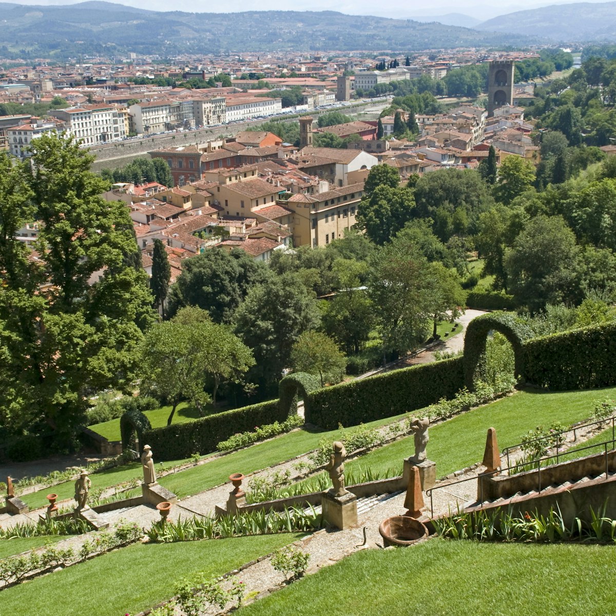 Panoramic view over River Arno and Florence from the Bardini Gardens, Florence (Firenze), Tuscany, Italy, Europe