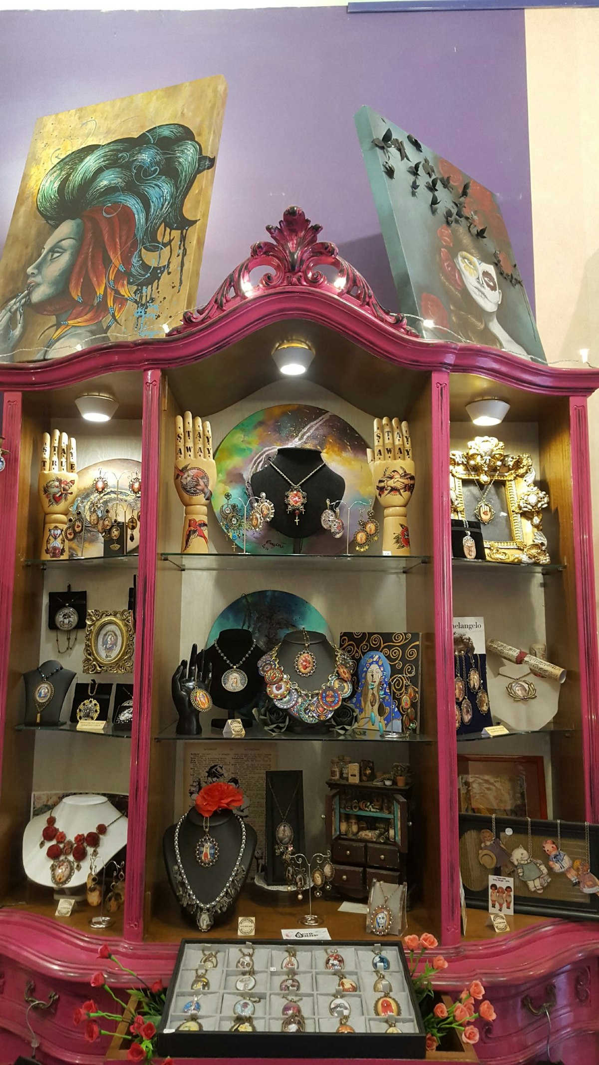 Display of merchandise
