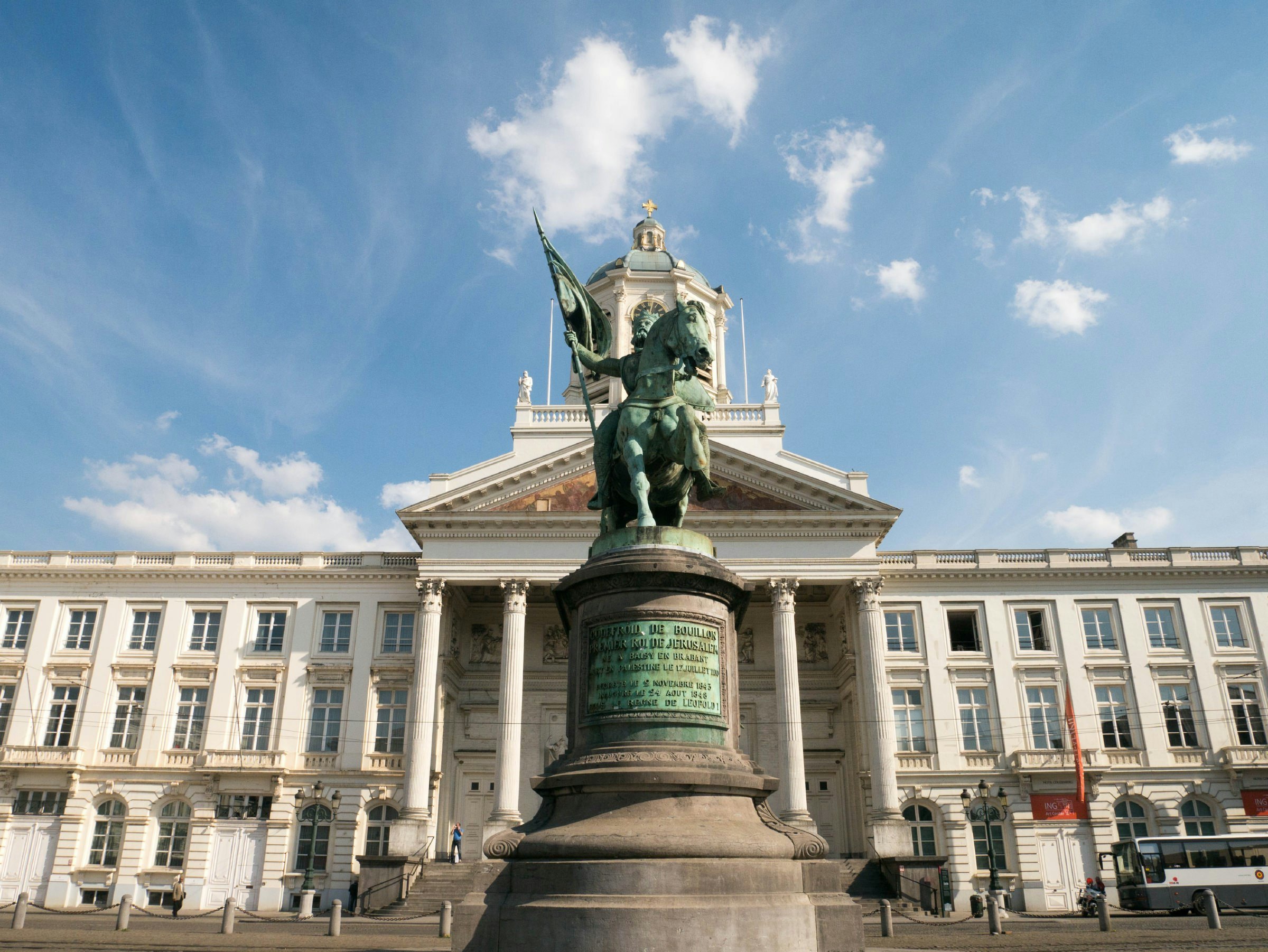 Statue of Godefroid (Godefroy) de Bouillon