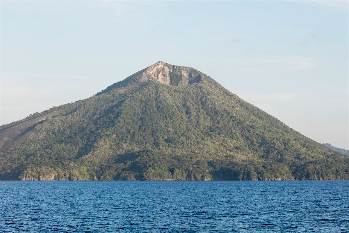 Pulau Gunung Api  travel Indonesia Lonely Planet