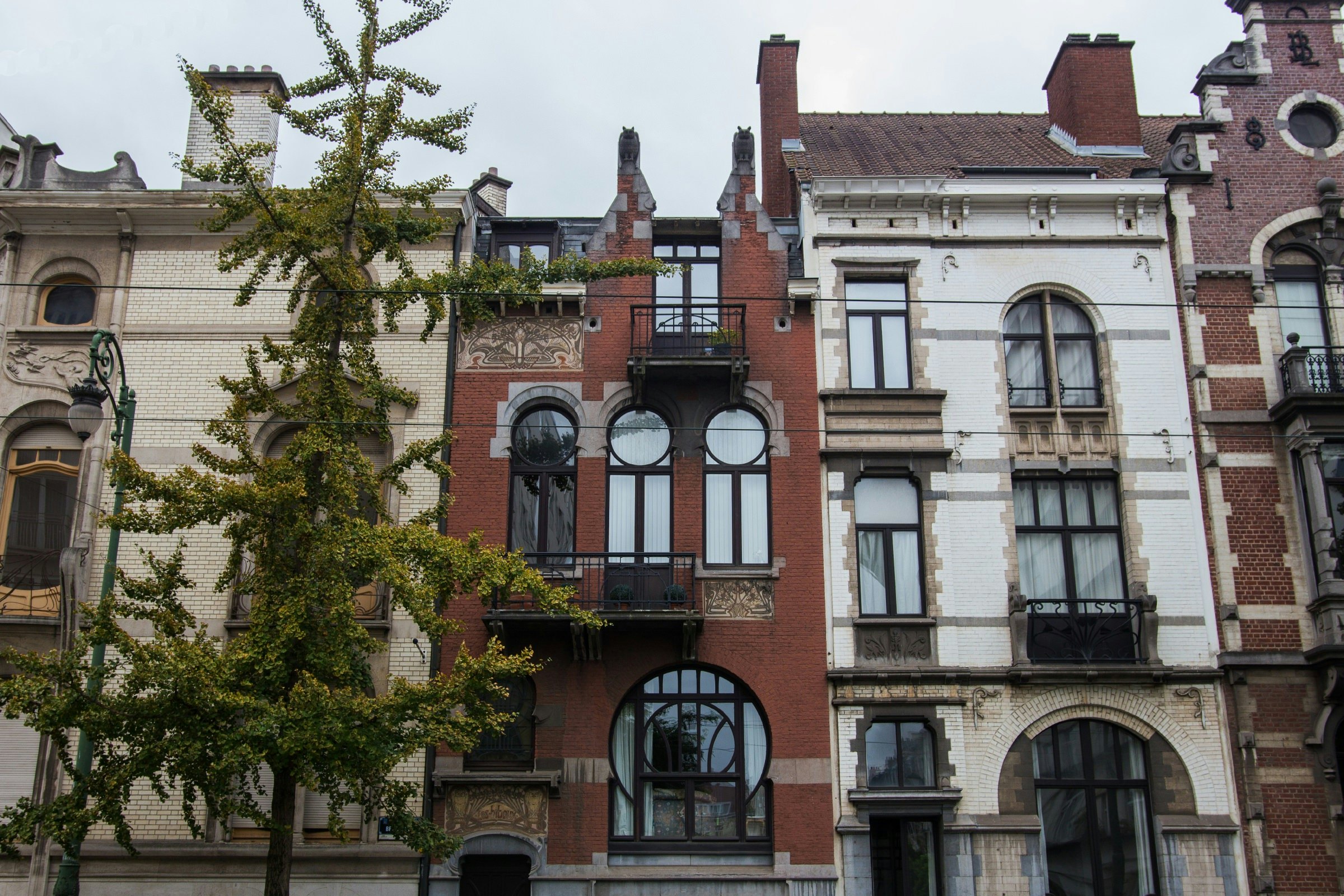 Av Brugmann 55 facade