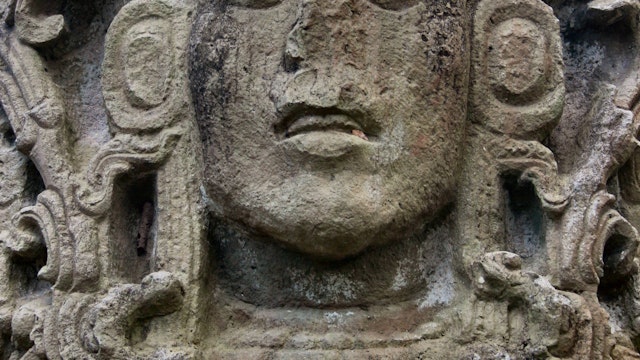 Mayan stelae of Copan's rulers - Honduras