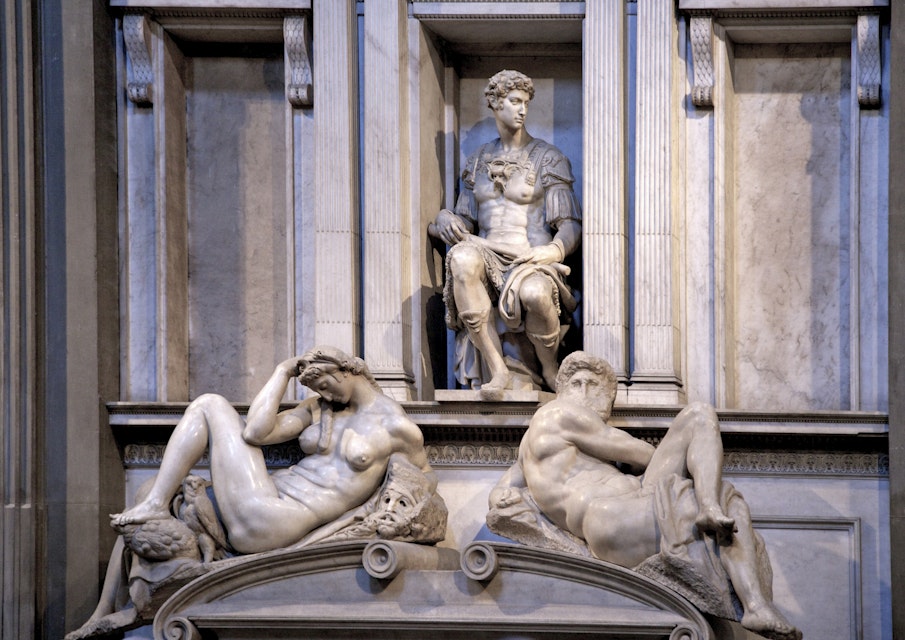 Europe, Italy, Tuscany, Florence, San Lorenzo, Medici Chapel, marble sculpture by Michelangelo, 1524-31, Night, Tomb of Giuliano de' Medici