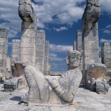 Chac Mool statue at a temple, Temple Of Warriors, Chichen Itza, Yucatan, Mexico