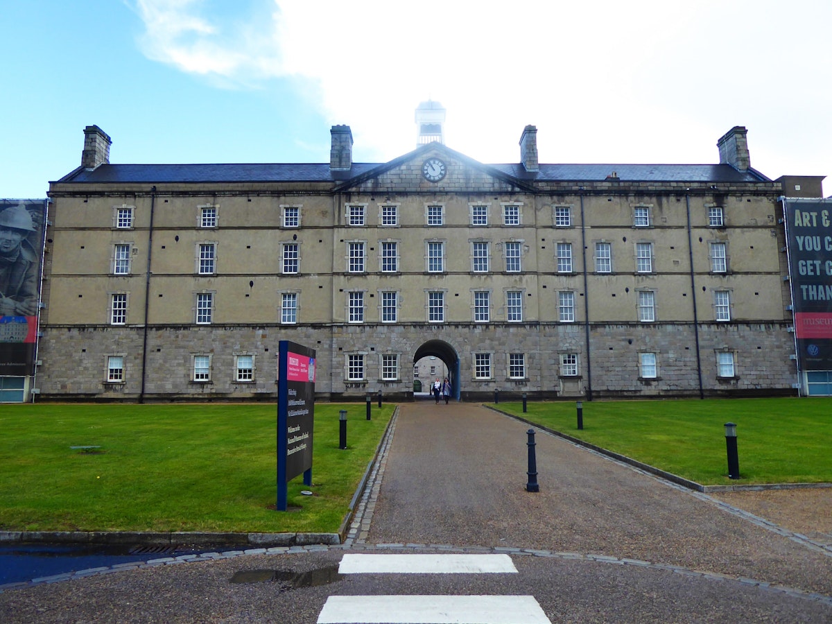The main barracks of the National Museum of Ireland - Decorative Arts & History