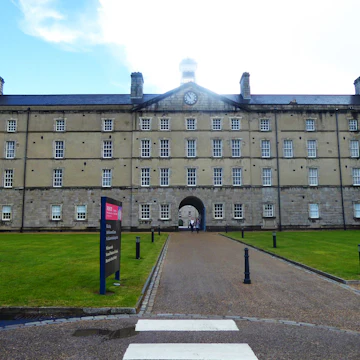The main barracks of the National Museum of Ireland - Decorative Arts & History