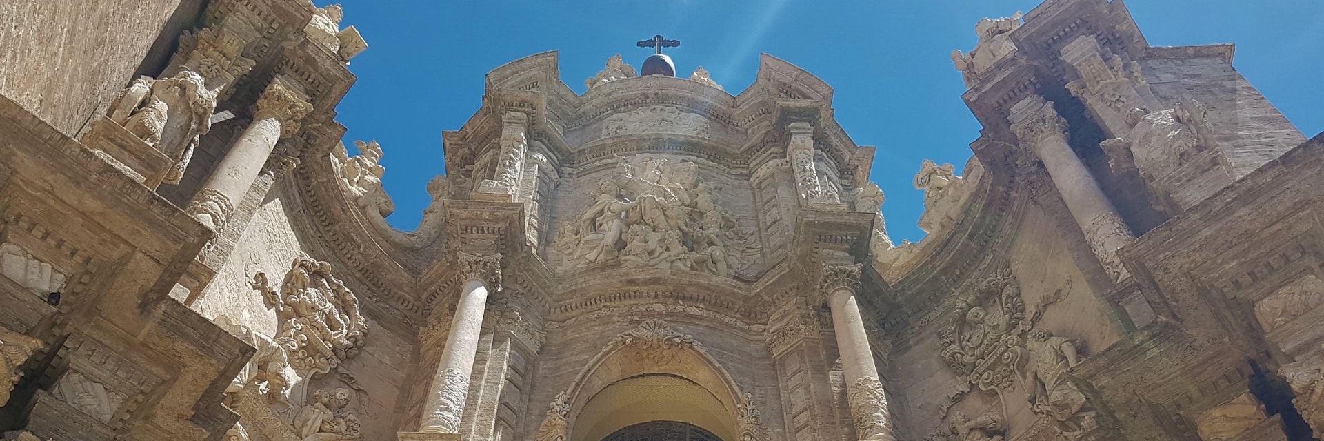 Catedral de Valencia entrance.