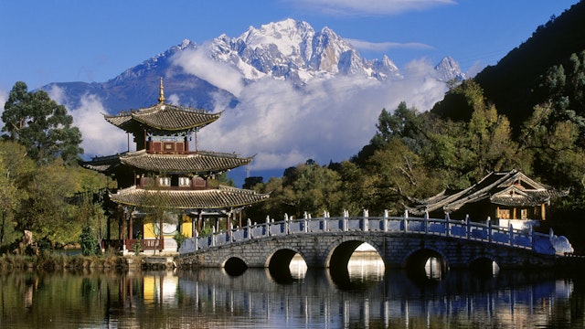 China, Yunnan province, Lijiang, listed as World Heritage by UNESCO, Black Dragon Pool and Jade Drag