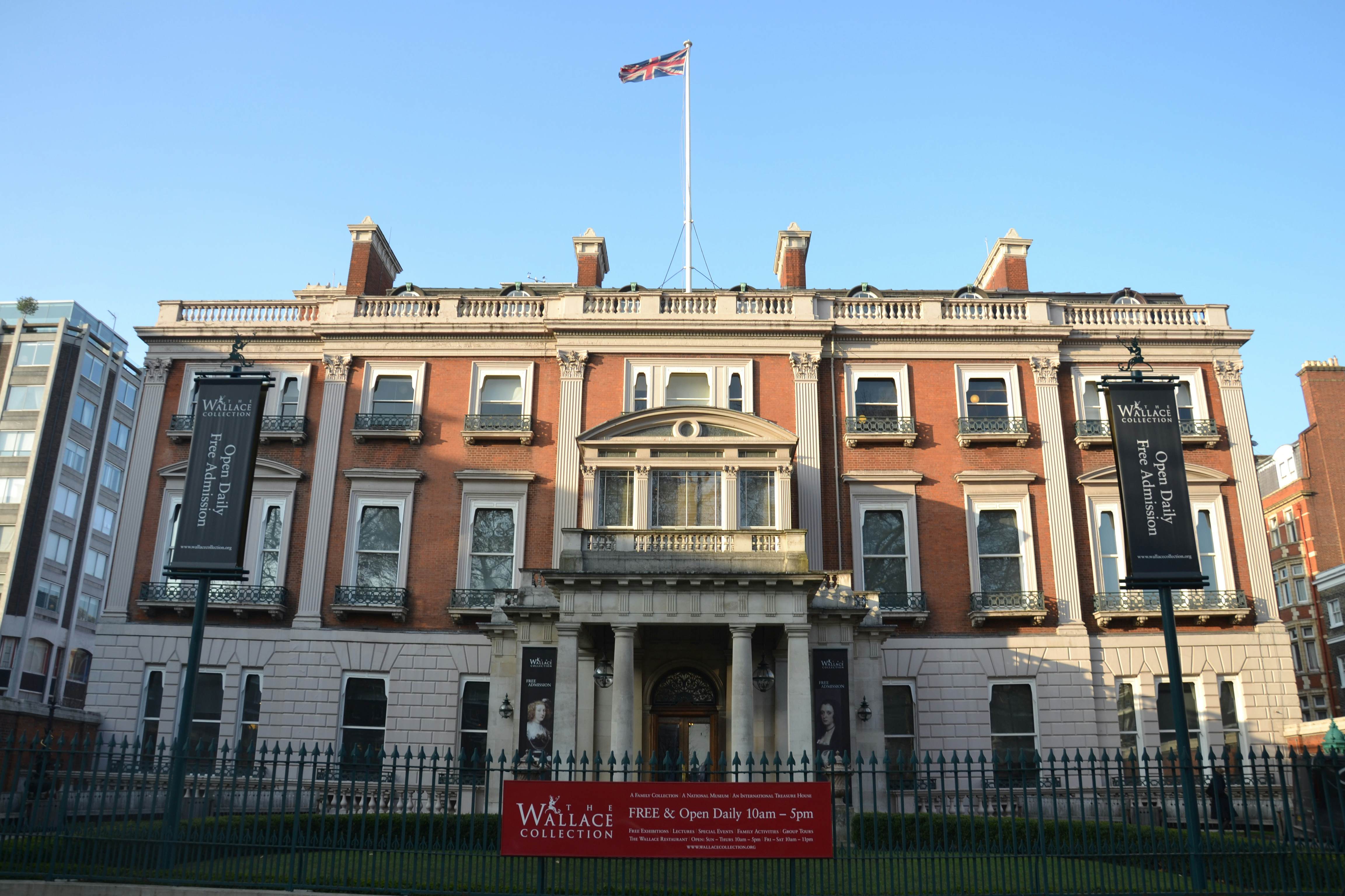 One of London's best small galleries, the Wallace collection is a fascinating window into the life of 18th century aristocracy