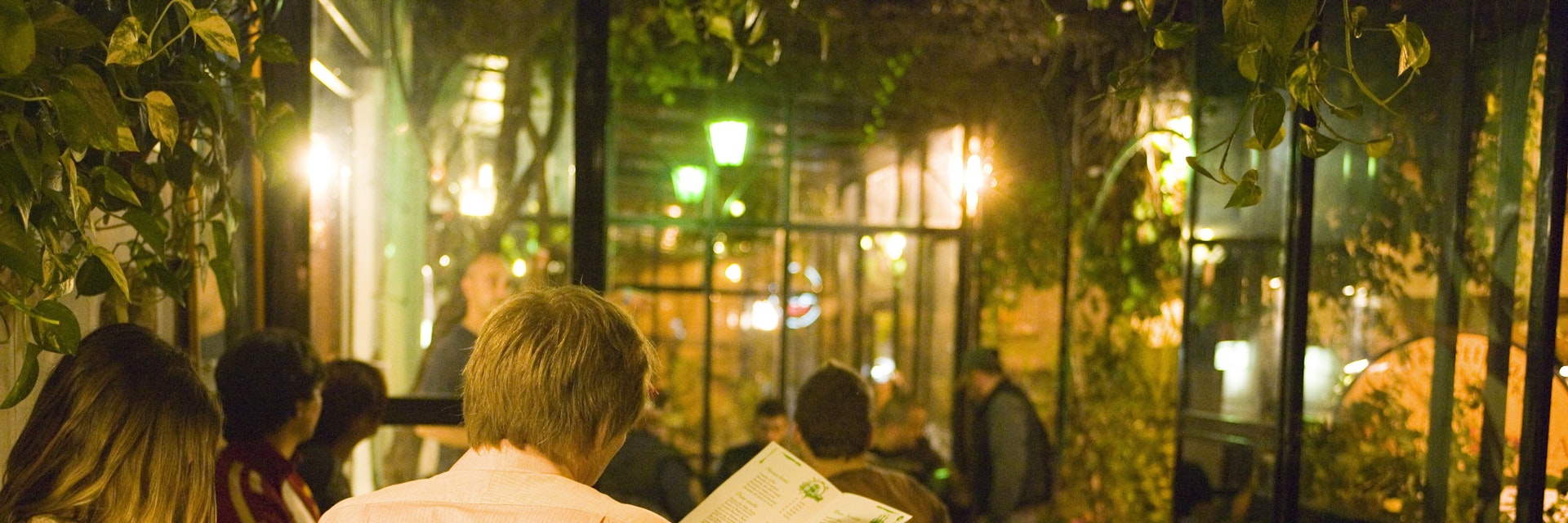 Intra Moena cafe, Piazza Bellini, Centro Storico.