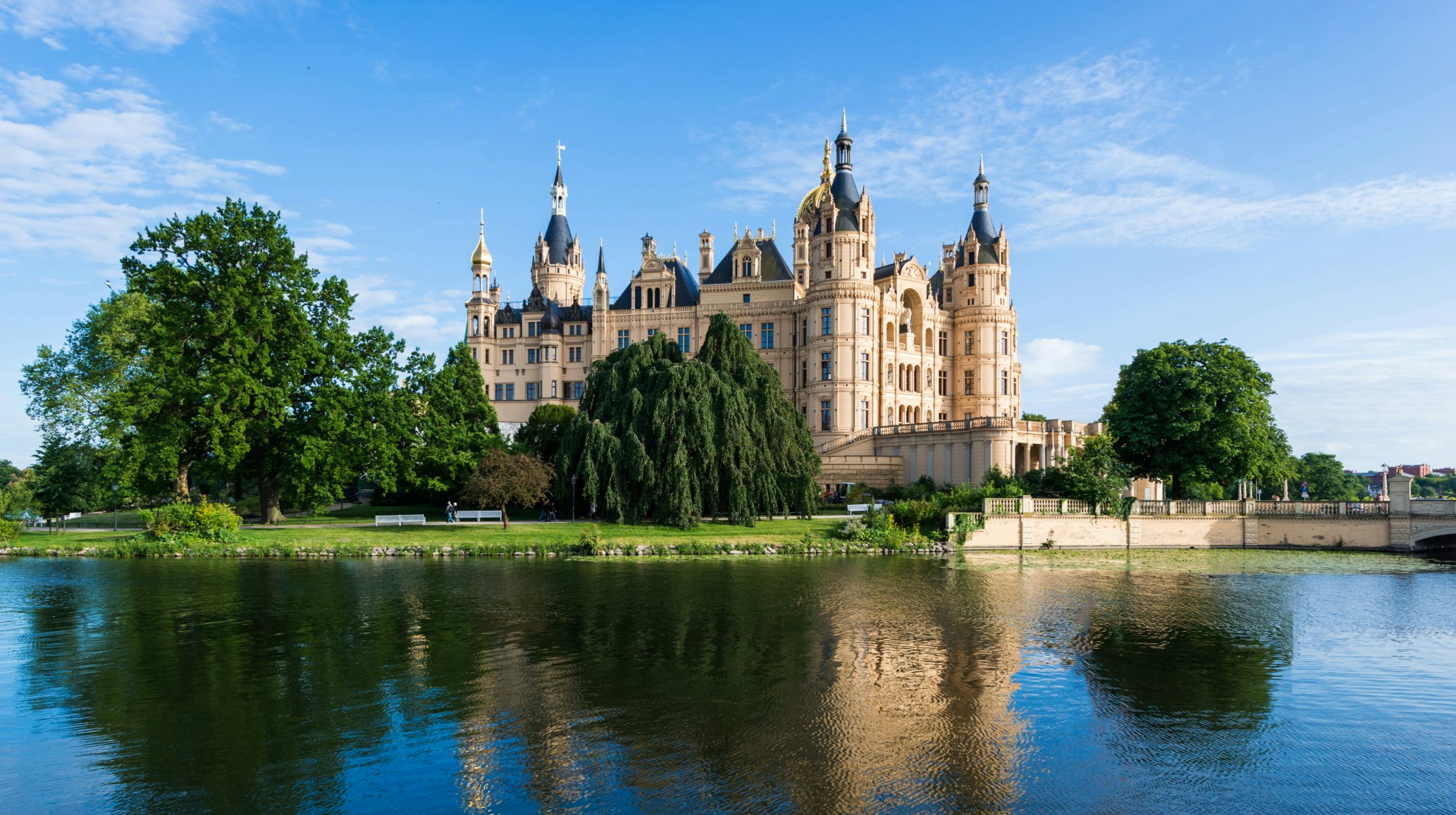 Schwerin Castle, Schwerin, Germany; Shutterstock ID 418483972; Your name (First / Last): Gemma Graham; GL account no.: 65050; Netsuite department name: Online Editorial; Full Product or Project name including edition: Northern Germany destination page