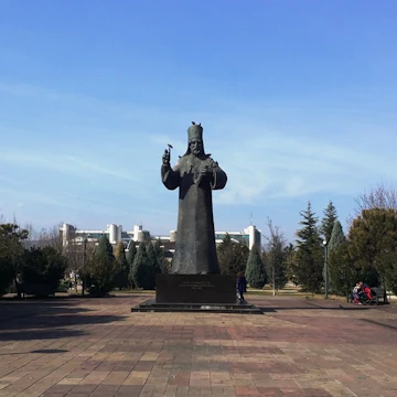 Petar I Petrović Njegoš Statue