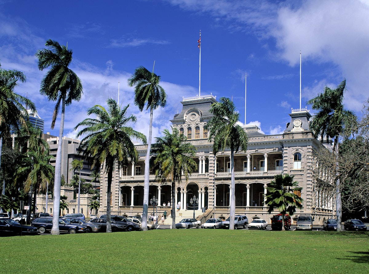 iolani palace honolulu hawaii usa