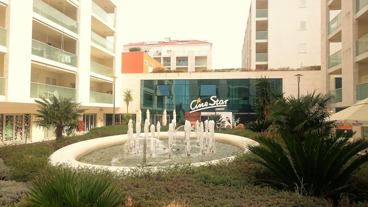 CineStar is set in the courtyard of Dvori Lapad complex