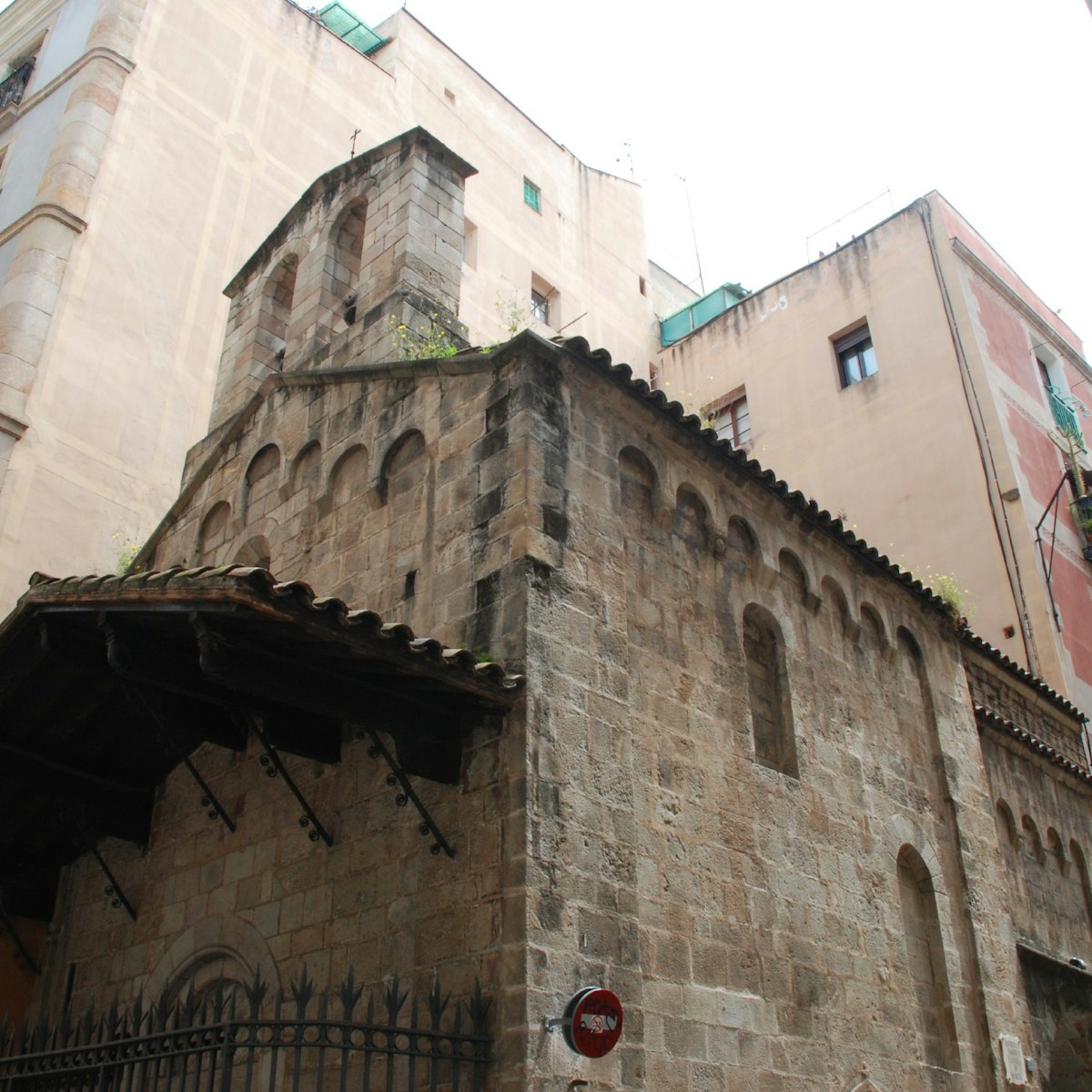 Facade of Capella d'en Marcús