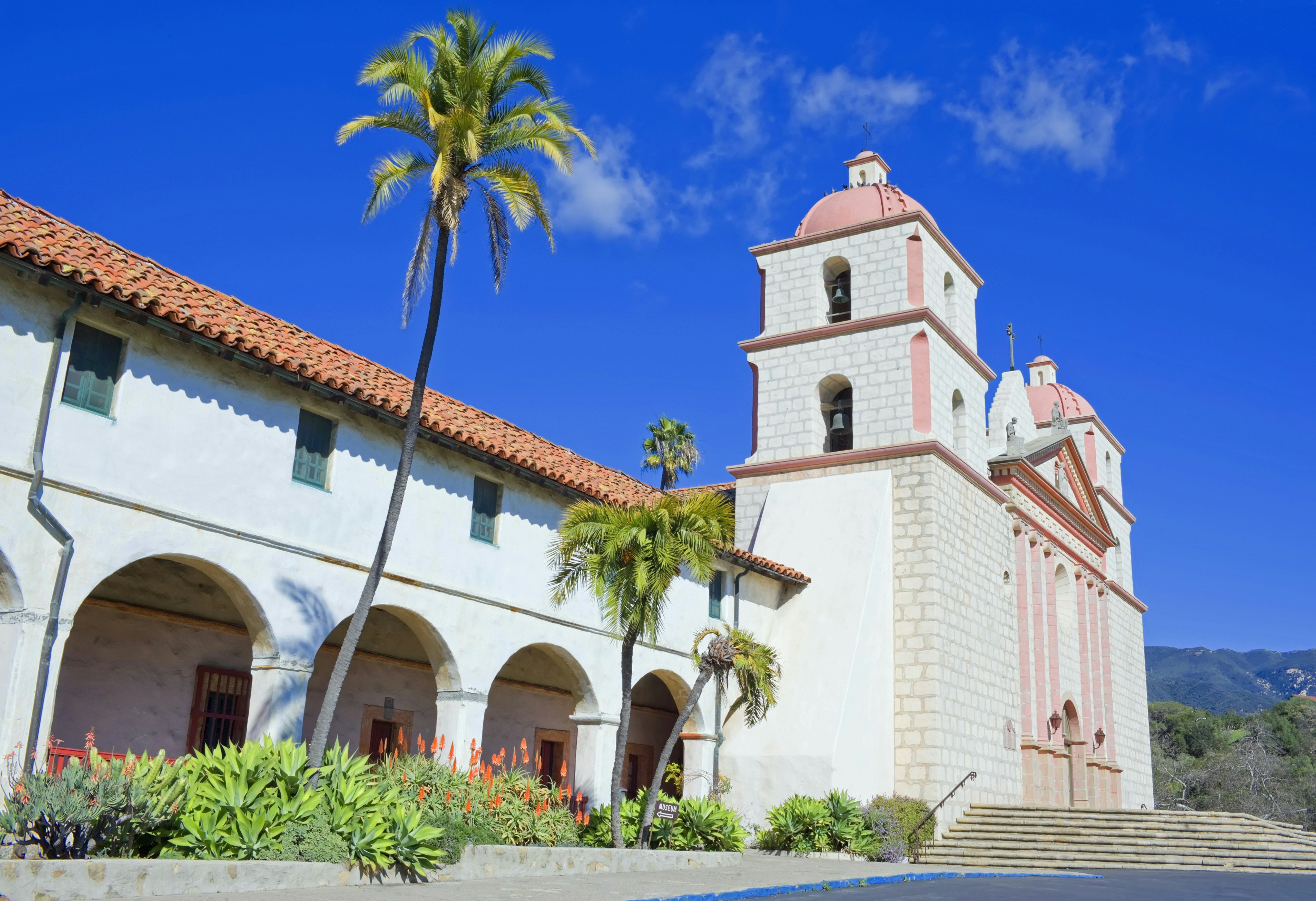 USA, California, Santa Barbara, Santa Barbara Mission