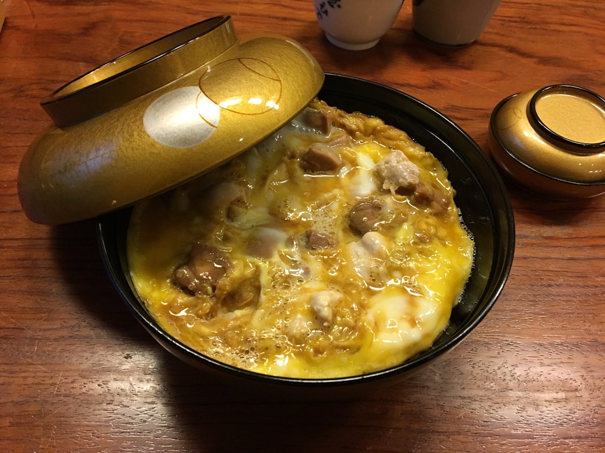 Tamahide's famous oyakodon (chicken and omelette on rice), served in a laquer bowl, Marunouchi & Nihombashi.