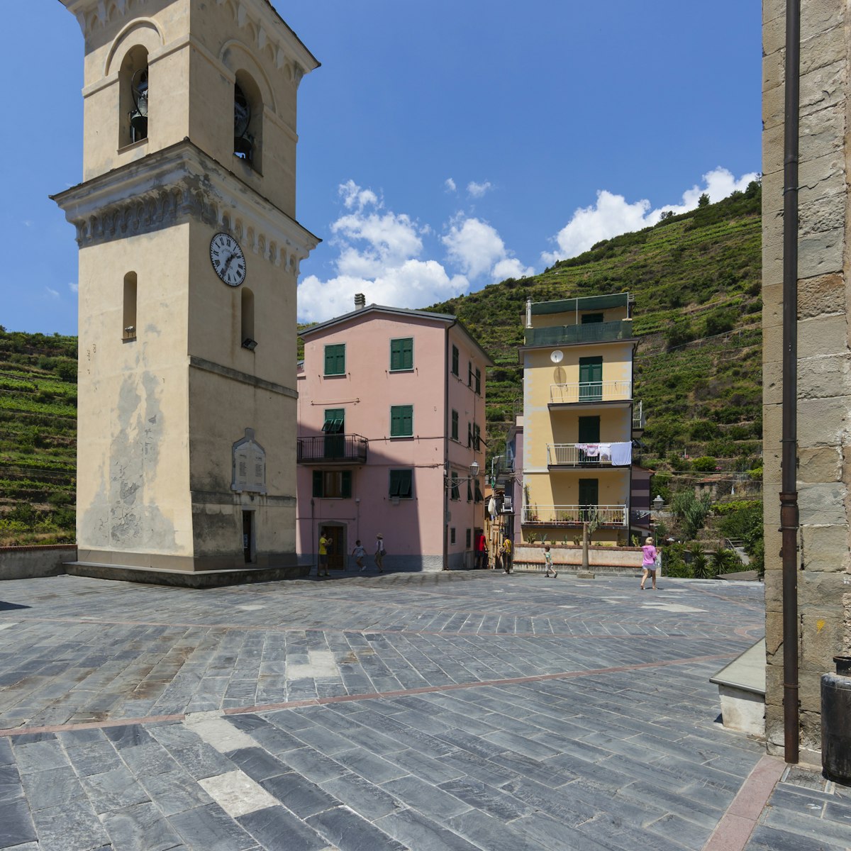 Italy, Liguria, La Spezia, Cinque Terre, Manarola, view to square and church
