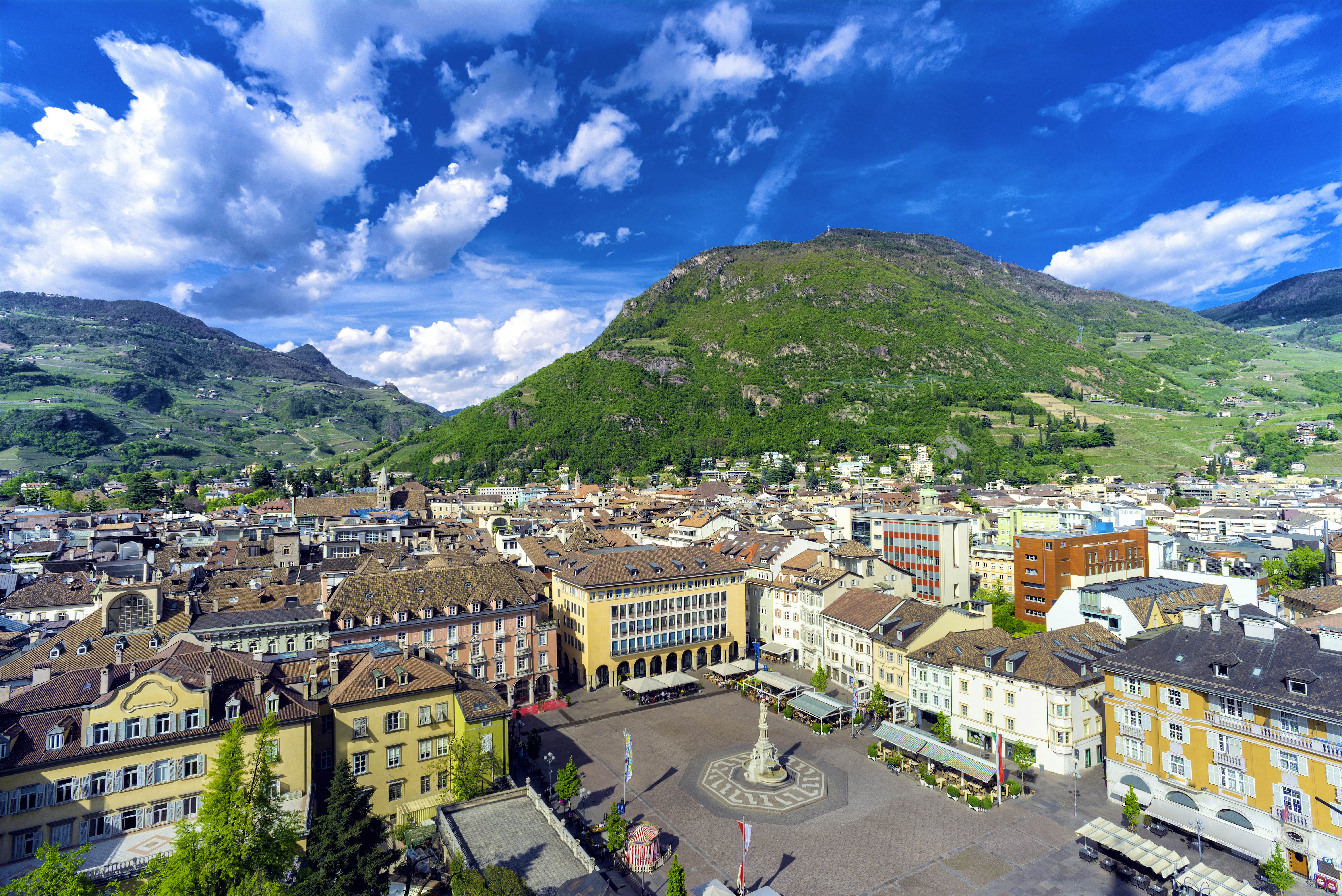 Больцано италия. Bolzano Bozen Италия. Больцано (Боцен). Больцано Южный Тироль Италия. Провинция Больцано провинции Италии.